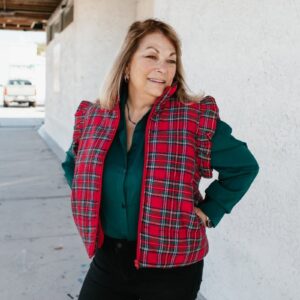 Alternative view of Seasonal Staple Vest - Reg & Curvy -