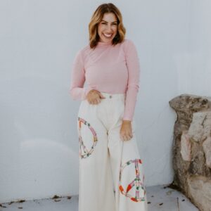 Alternative view of Soft Glow Pearl Top In Pink - Reg & Curvy